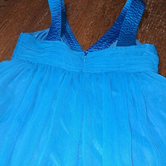 8P London Times Petites Blue Sleeveless Deep VCut Ruched Semi Formal Dress - Picture 7 of 7